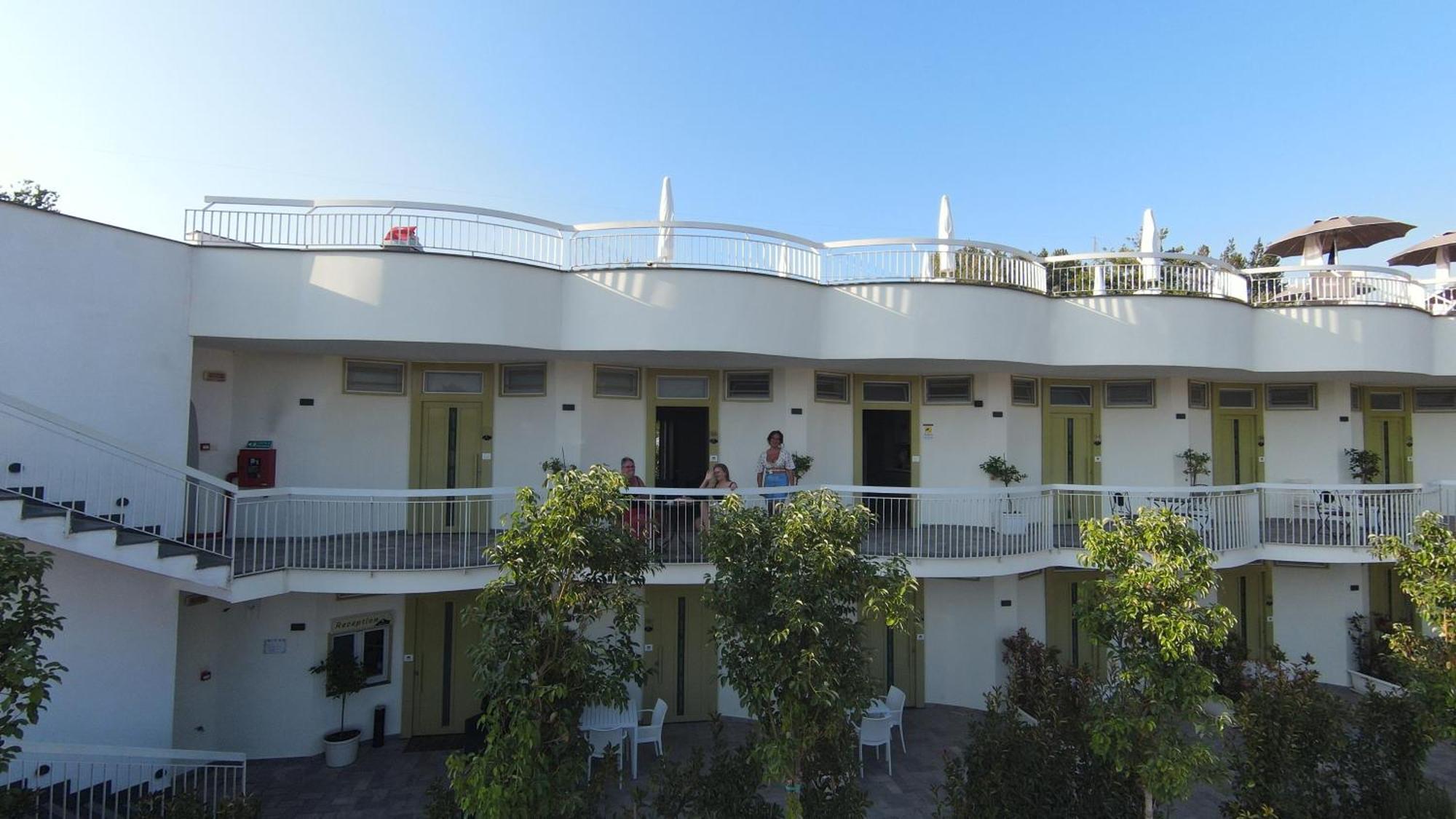 Vesuvio Inn Bed & Wine Experience Boscotrecase Dış mekan fotoğraf